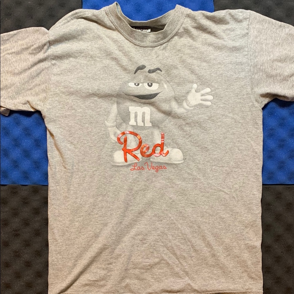 ❗️3 for 15❗️ M&M shirt